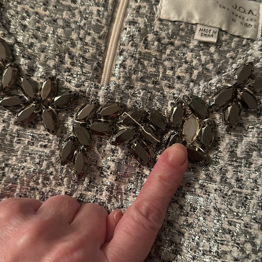 Metallic Jeweled Cocktail Dress - Picture 4 of 5